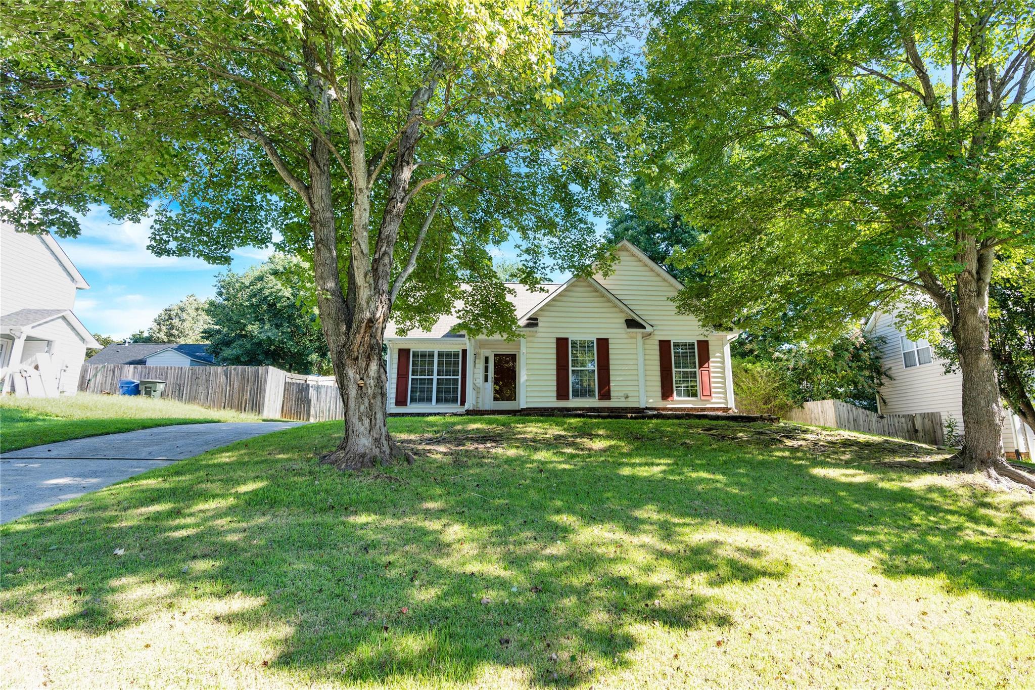 131 Diamond Drive, Mooresville, NC 28117