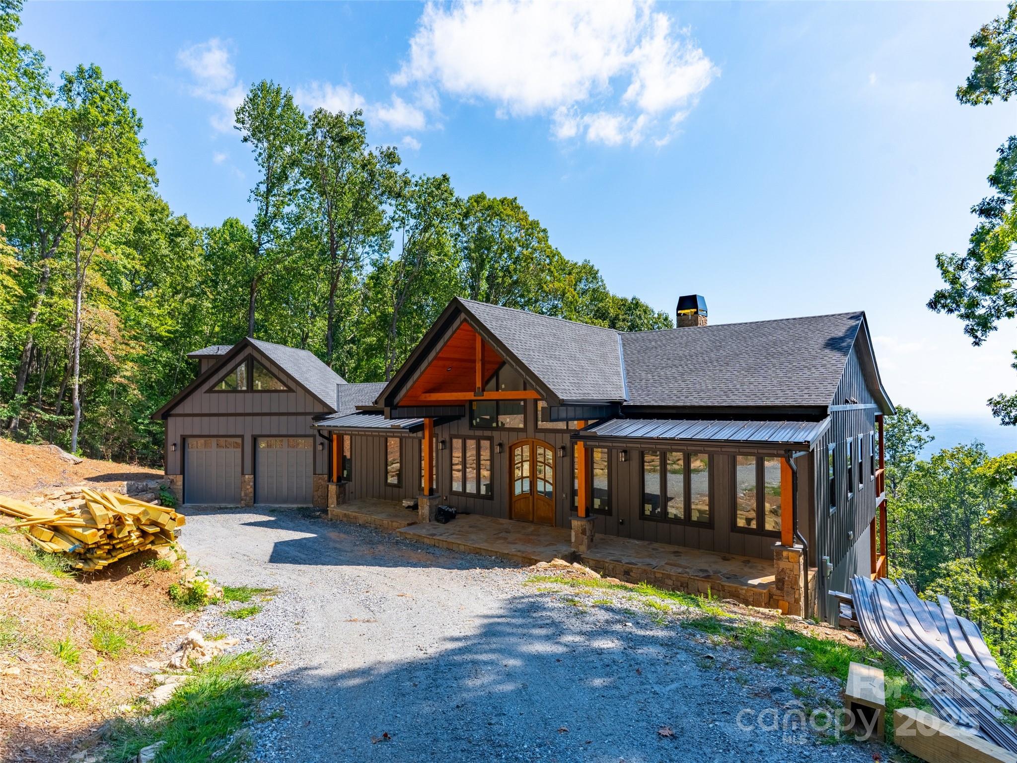 93 Chesterfield Drive, Mill Spring, NC 28756