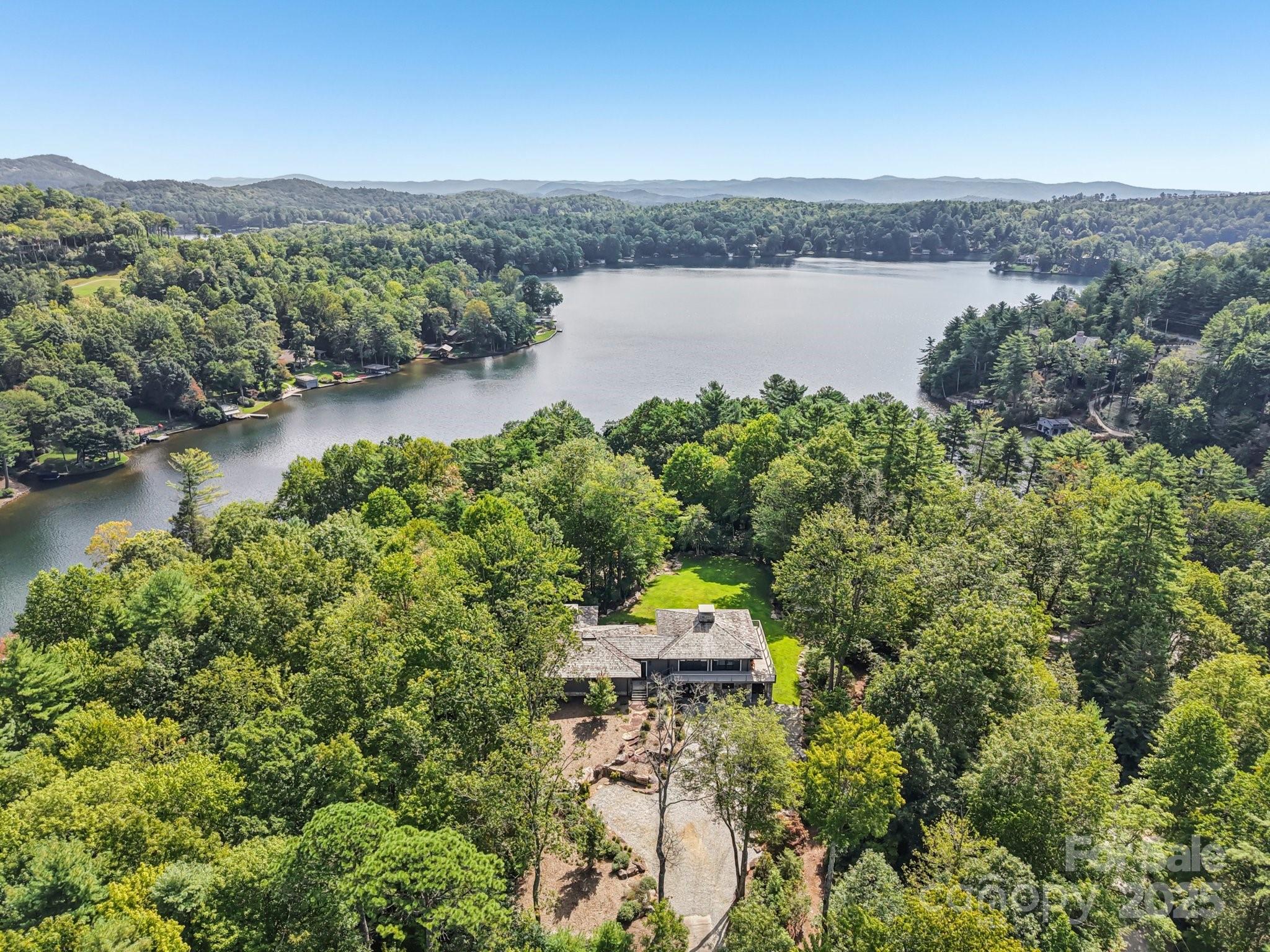 2272 West Club Boulevard, Lake Toxaway, NC 28747
