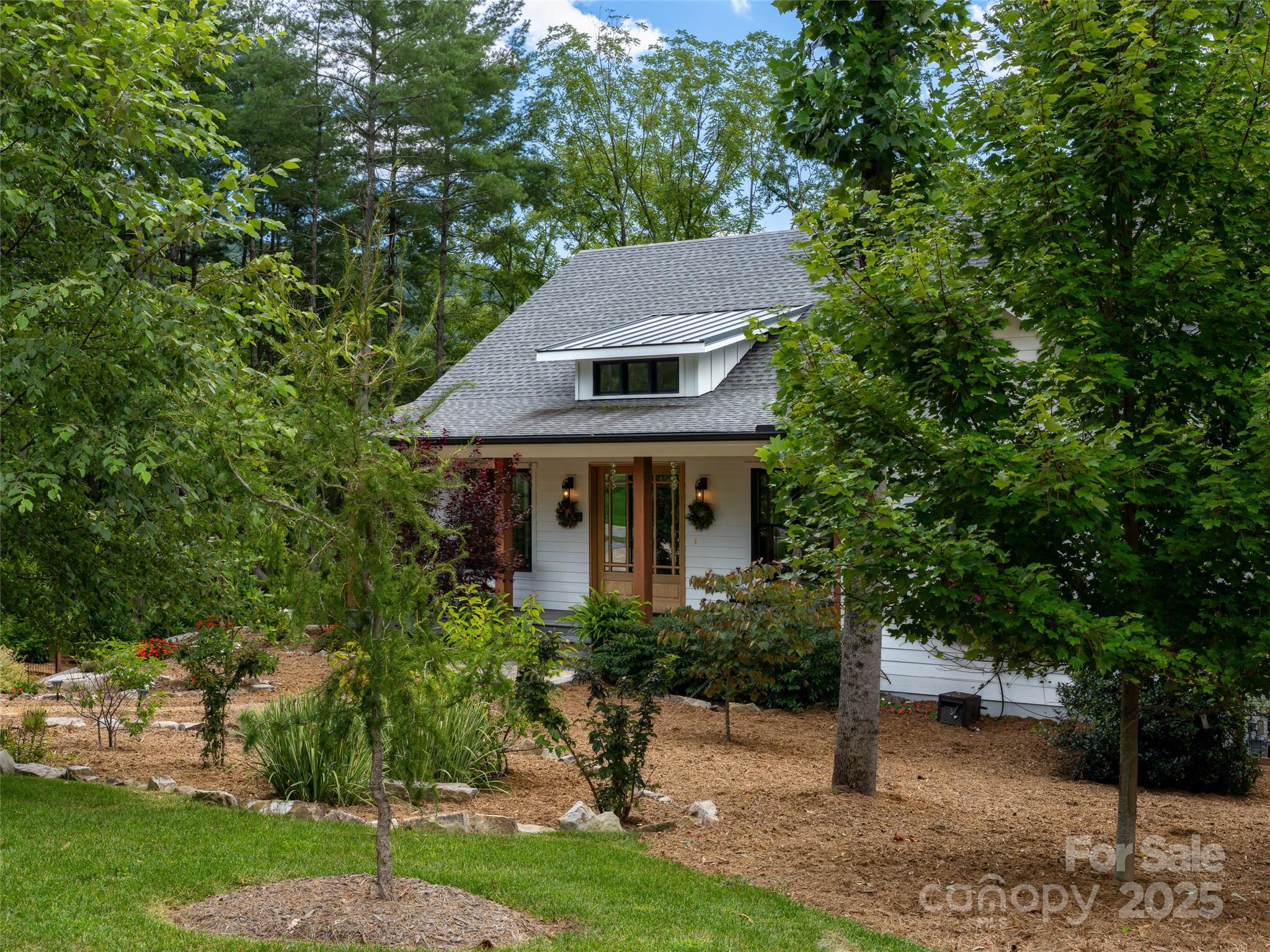 33 Twilight Sedge Drive, Biltmore Lake, NC 28715