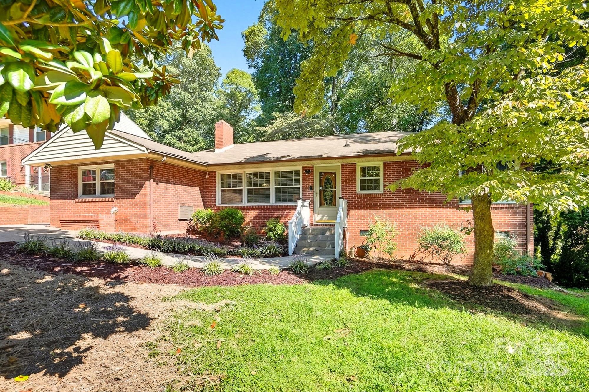 740 Crestwood Avenue, Gastonia, NC 28054