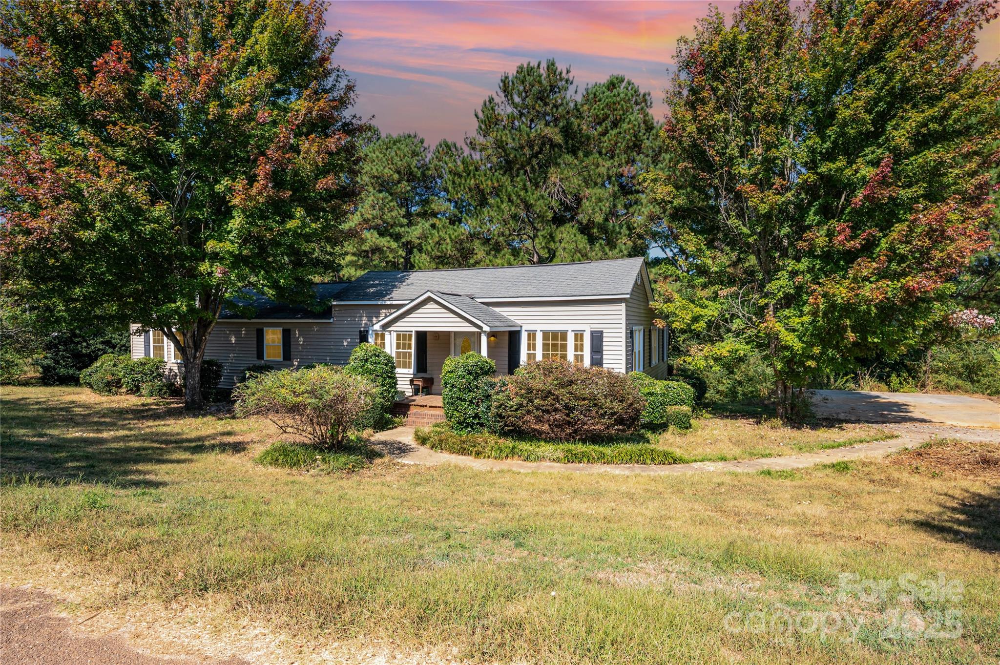 4562 Foster Blackmon Drive, Heath Springs, SC 29058