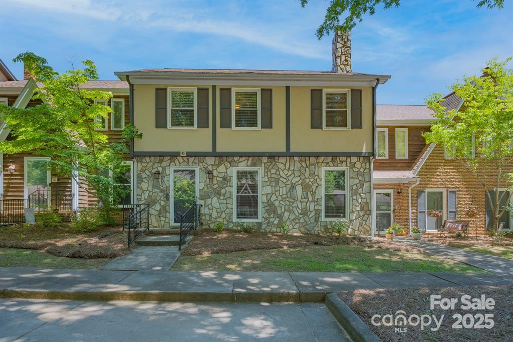 2502 Round Table Road, Monroe, NC 28110