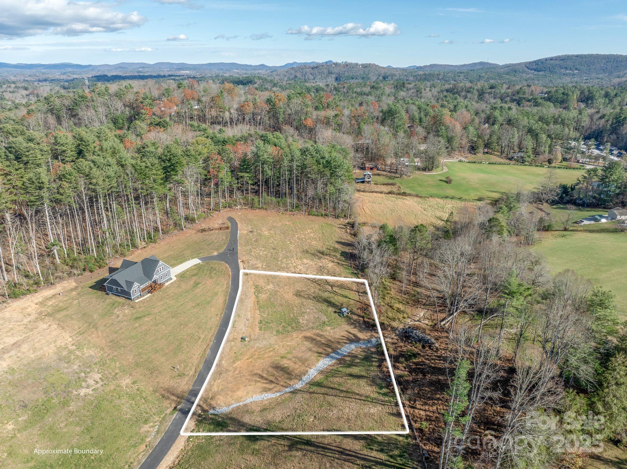 00 Kelly Daniele Lane, Hendersonville, NC 28739