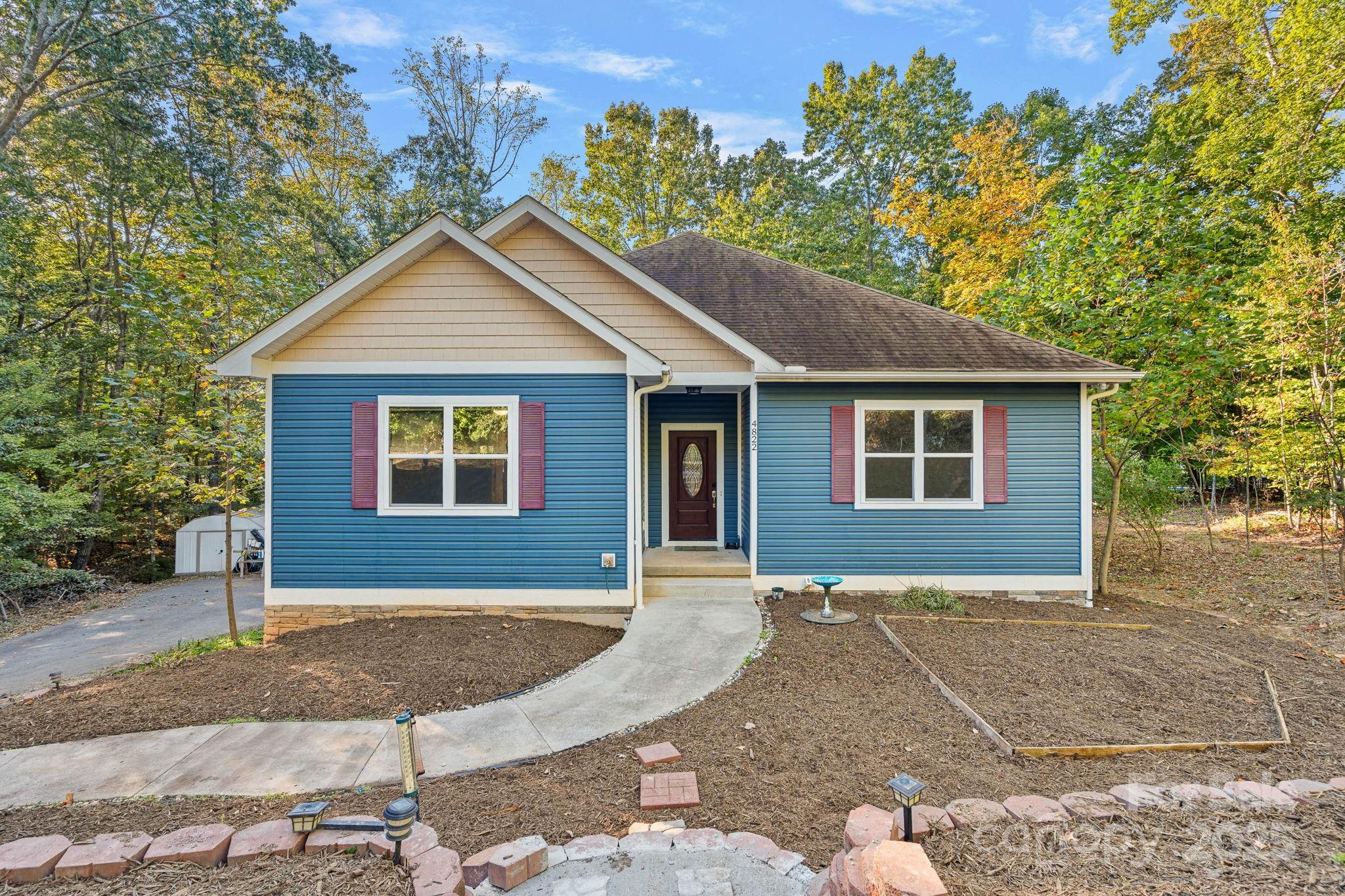 4822 Baywood Court, Charlotte, NC 28215