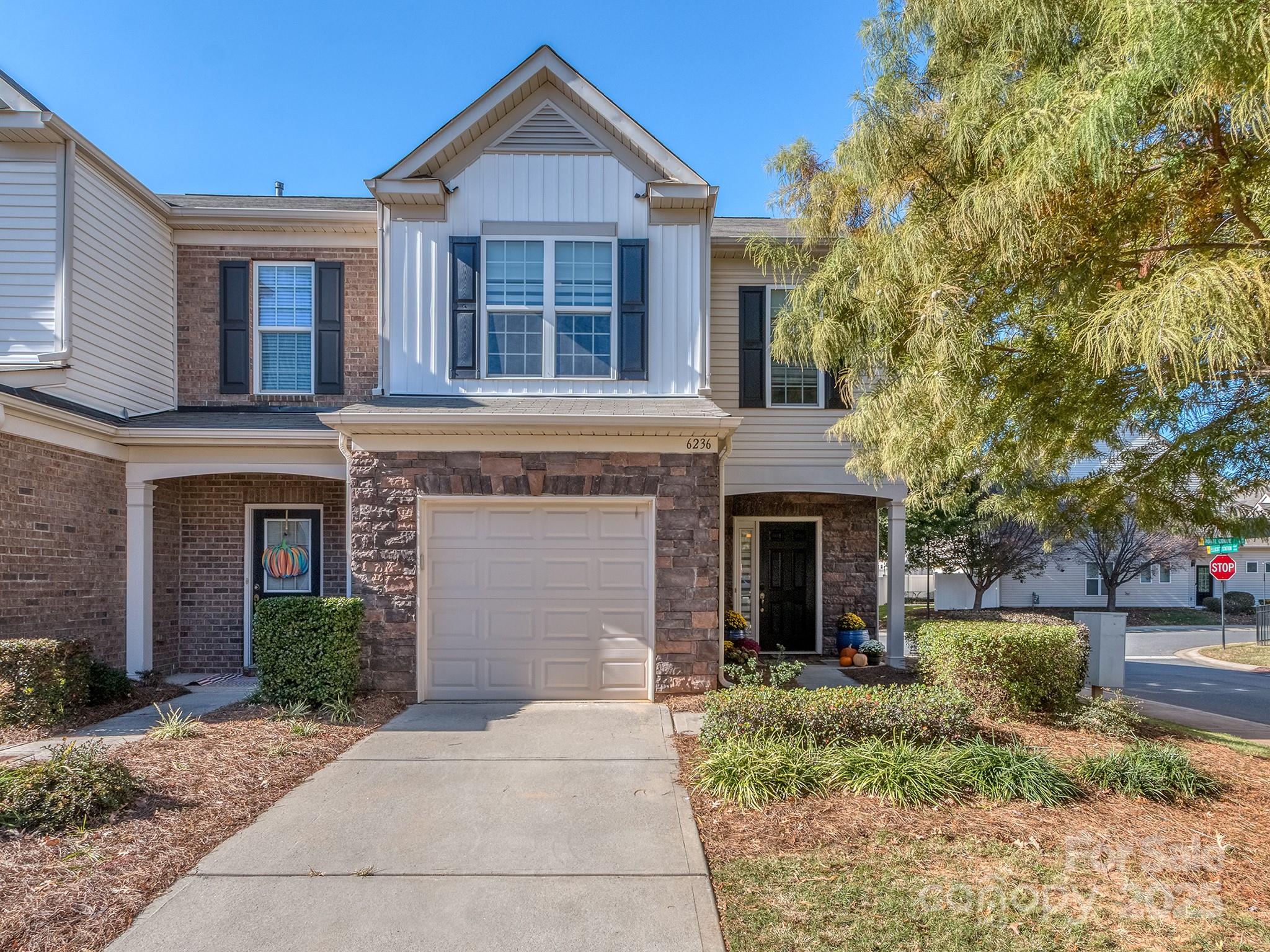 6236 Rockefeller Lane, Charlotte, NC 28210