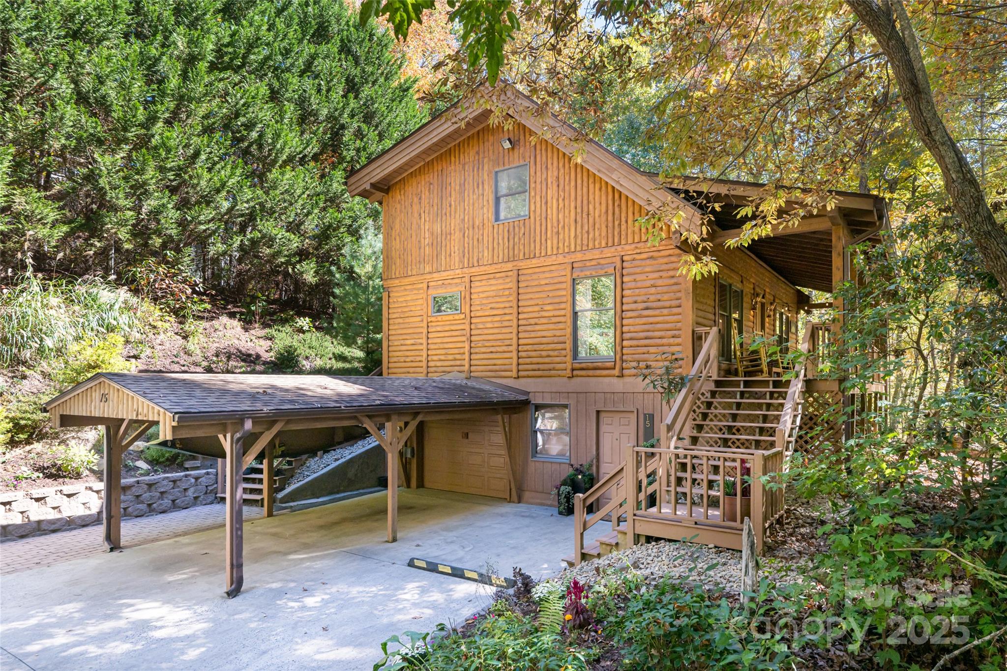 15 Coneflower Court, Black Mountain, NC 28711