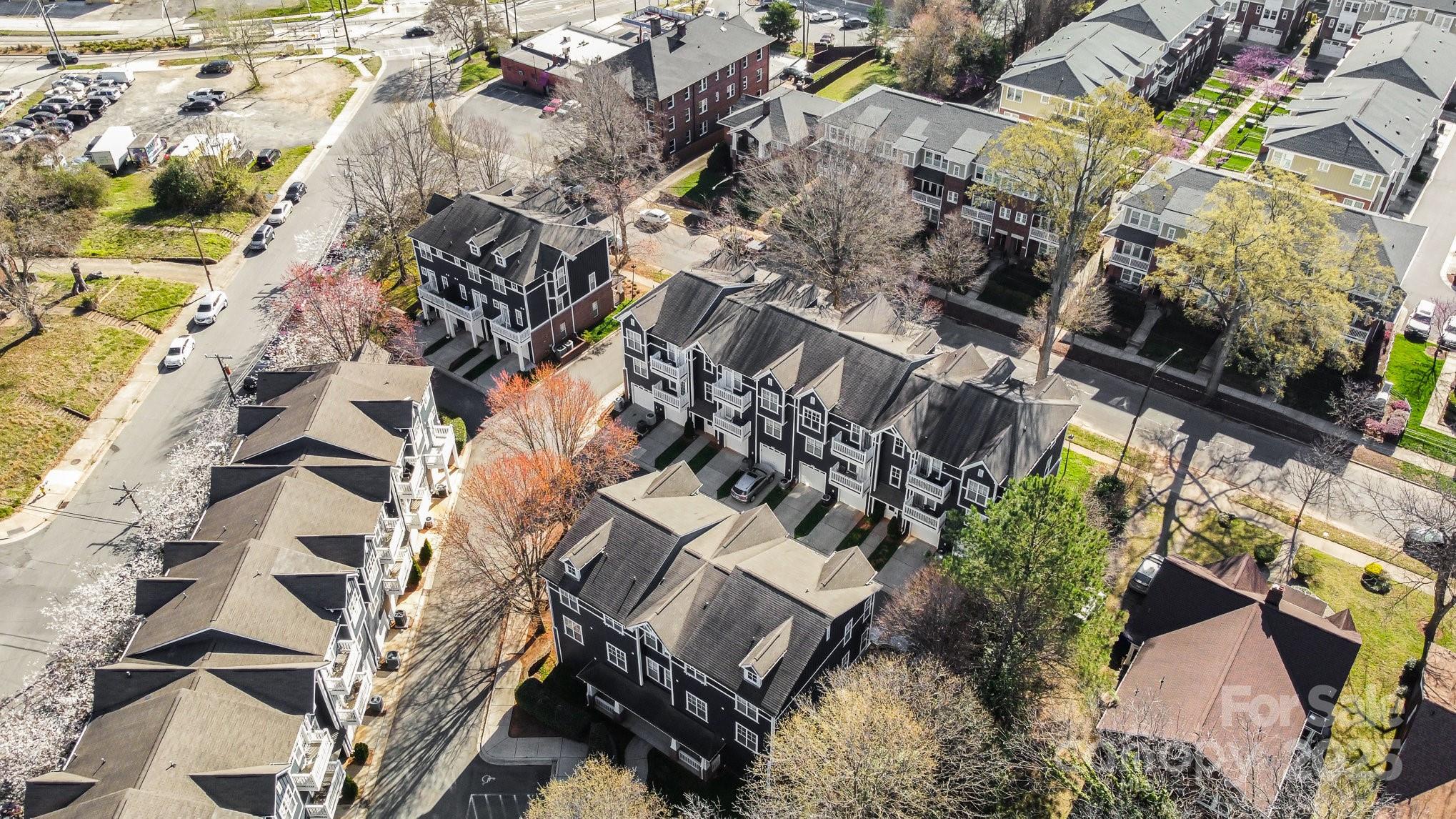 1525 Walnut View Drive, Charlotte, NC 28208