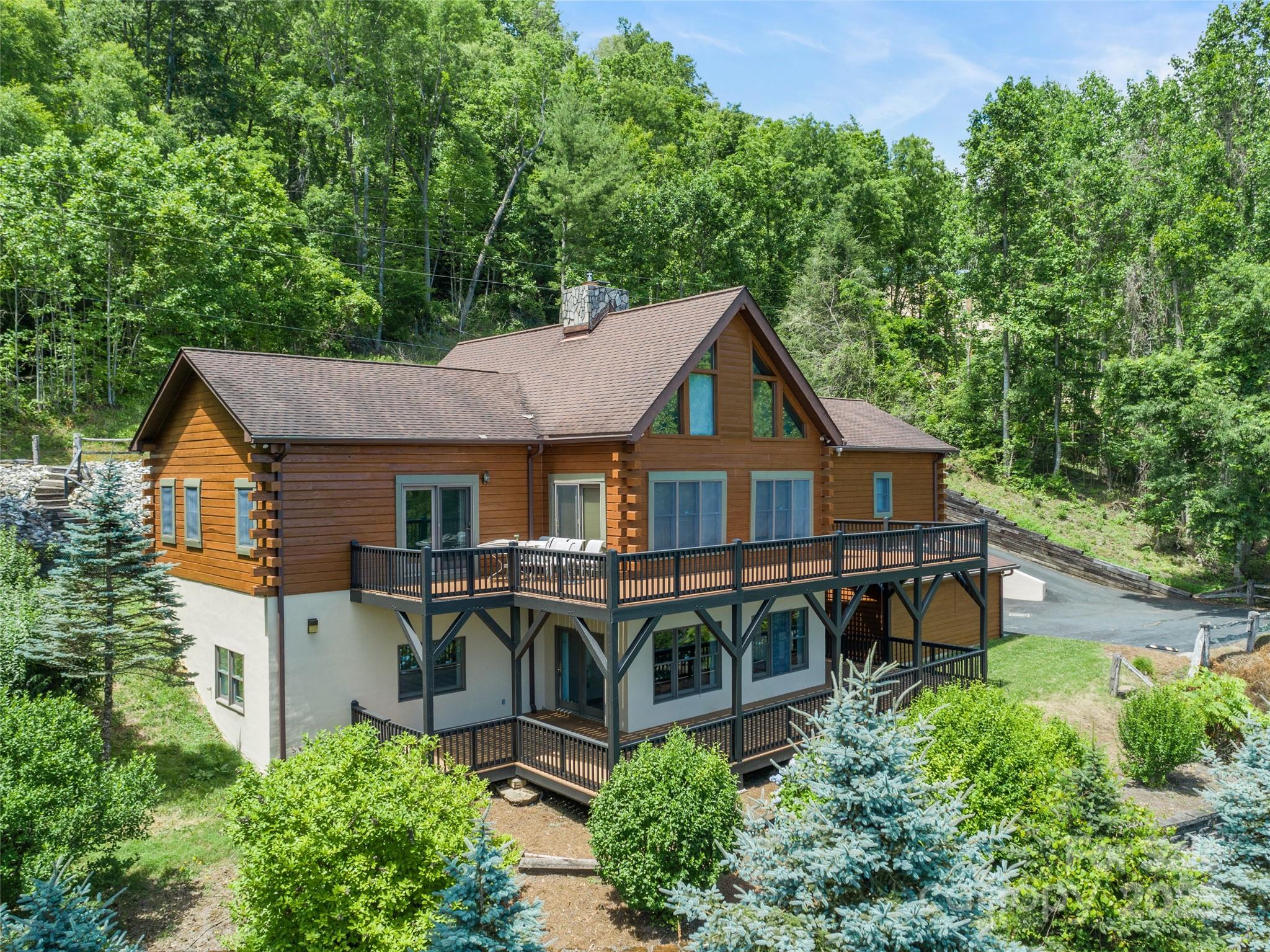 210 Miners Ridge Drive, Burnsville, NC 28714